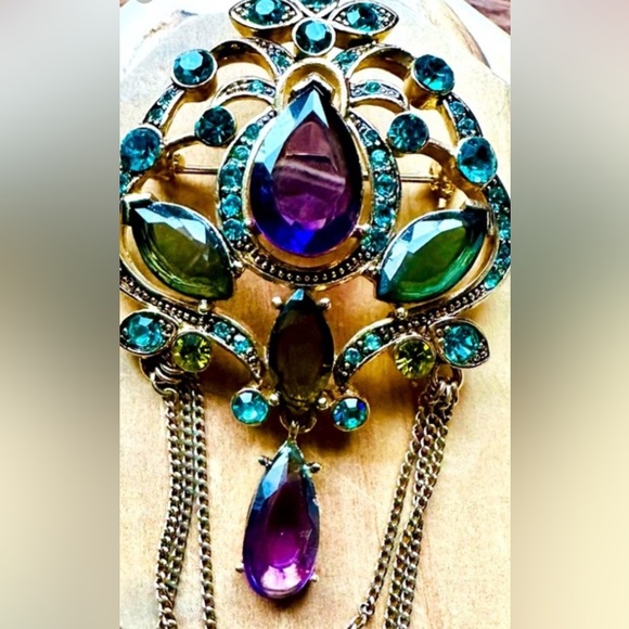 Vintage 60’s Monet Stunning Multicolor Gemstone Brooch - Picture 10 of 10